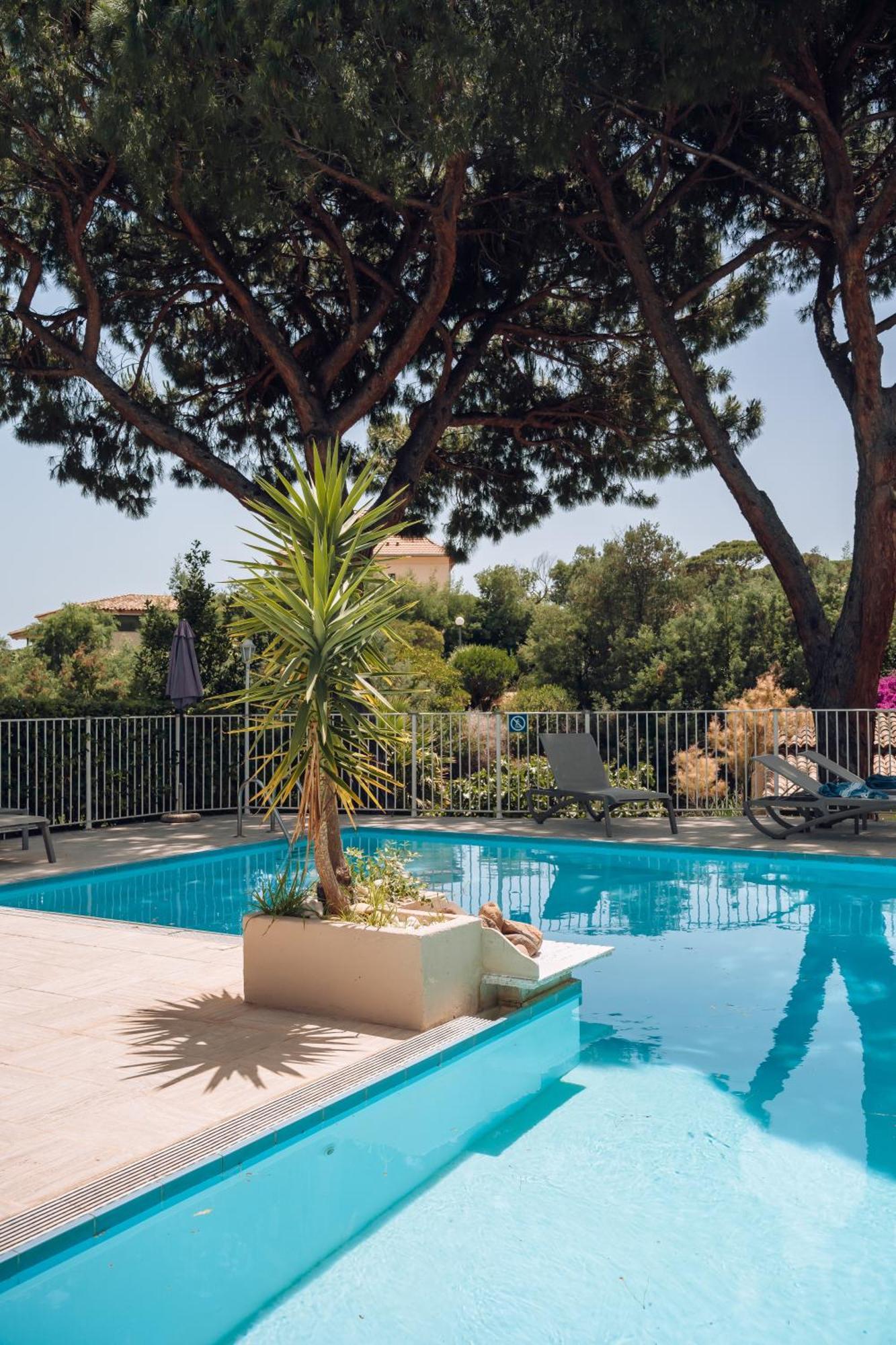 Domaine Du Calidianus Sainte-Maxime Exterior foto
